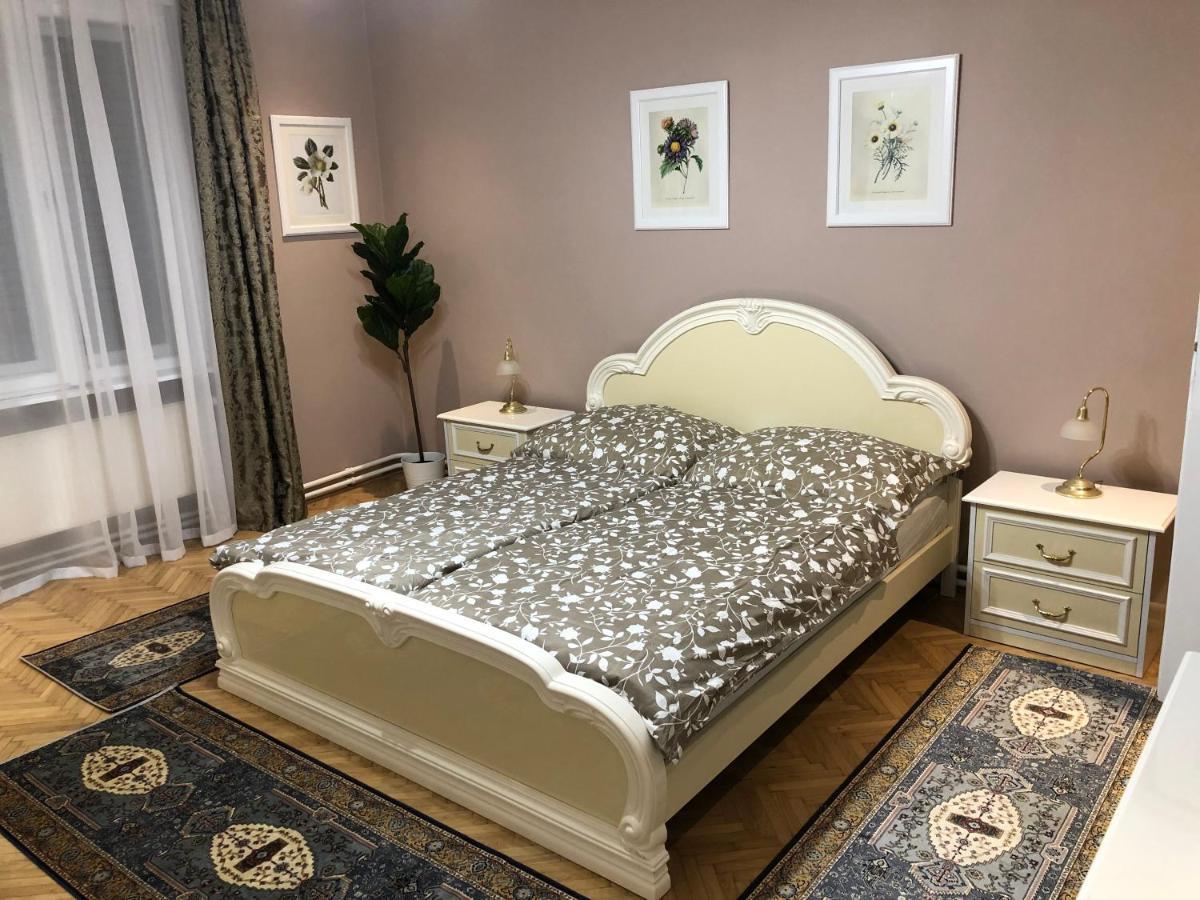 Margaréta Apartman Pécs Esterno foto