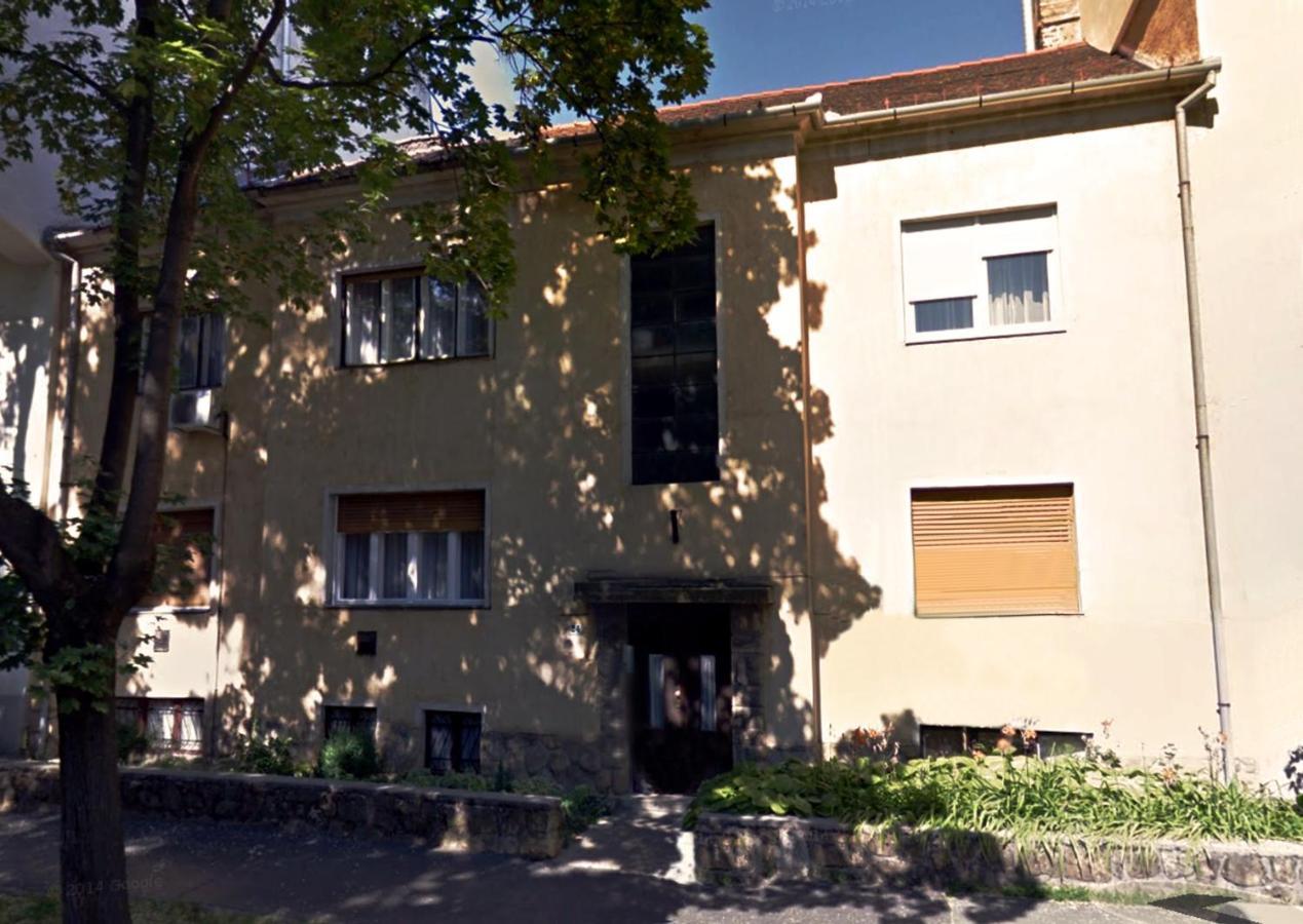 Margaréta Apartman Pécs Esterno foto
